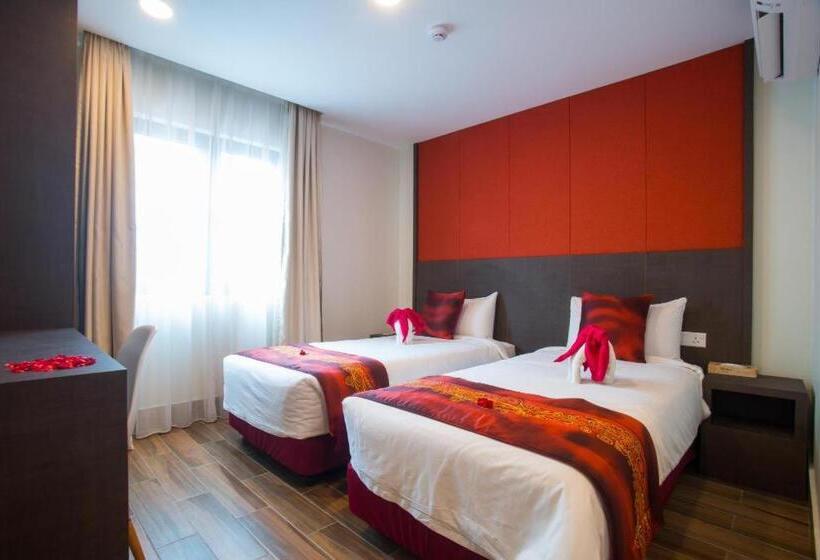 D Spark Hotel Bayu Tinggi