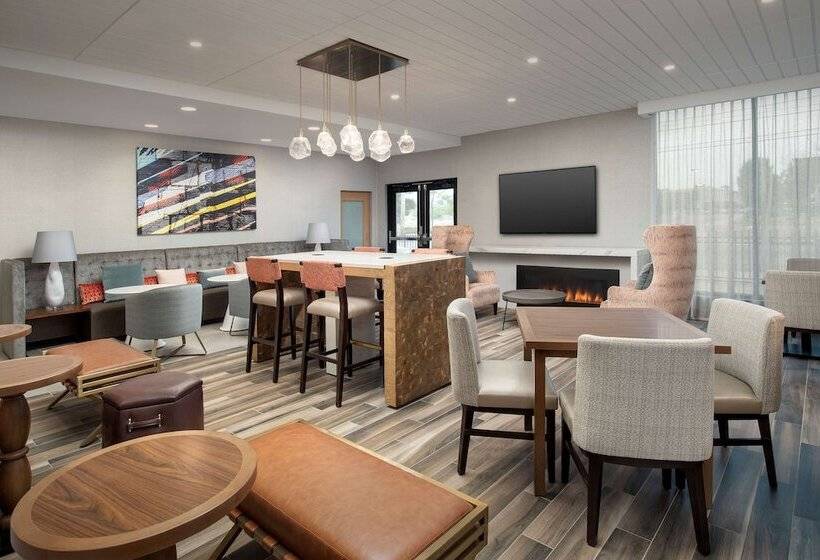 בית מלון כפרי Hampton Inn Boston Logan Airport Chelsea