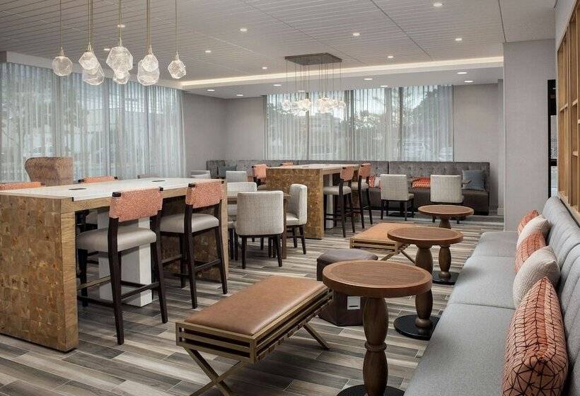 בית מלון כפרי Hampton Inn Boston Logan Airport Chelsea