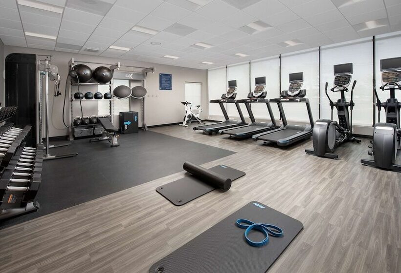 בית מלון כפרי Hampton Inn Boston Logan Airport Chelsea