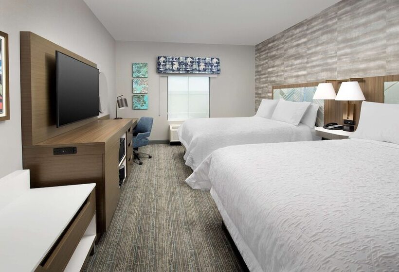 בית מלון כפרי Hampton Inn Boston Logan Airport Chelsea