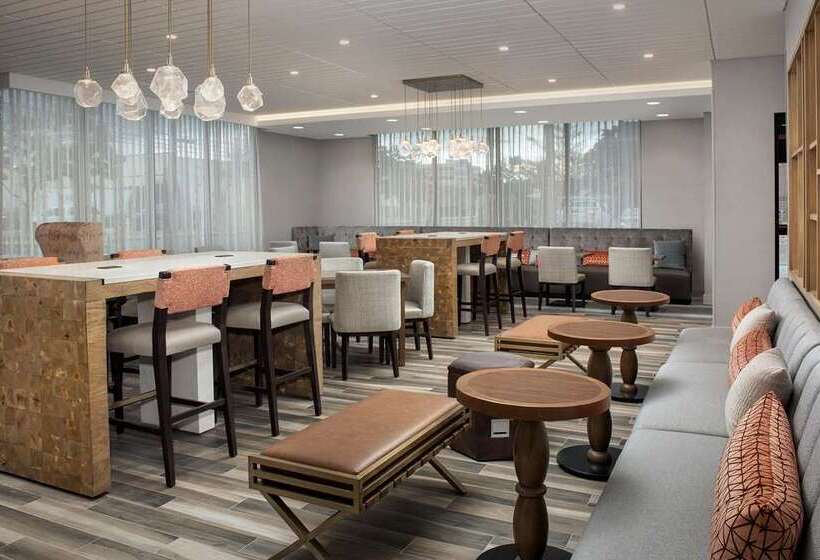 בית מלון כפרי Hampton Inn Boston Logan Airport Chelsea