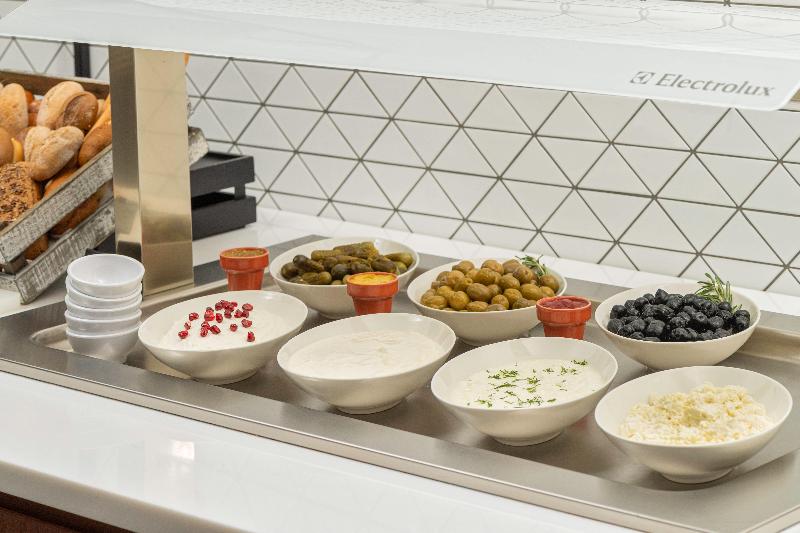 호텔 Holiday Inn Yerevan Republic Square, An Ihg