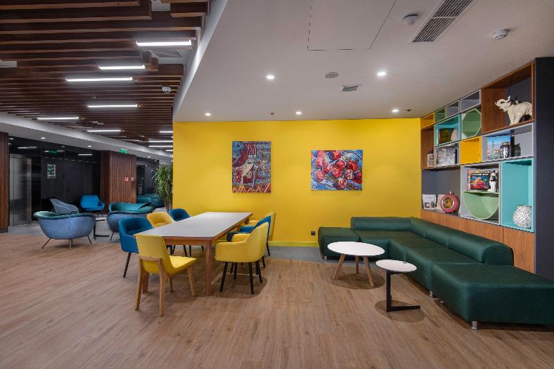 호텔 Holiday Inn Yerevan Republic Square, An Ihg