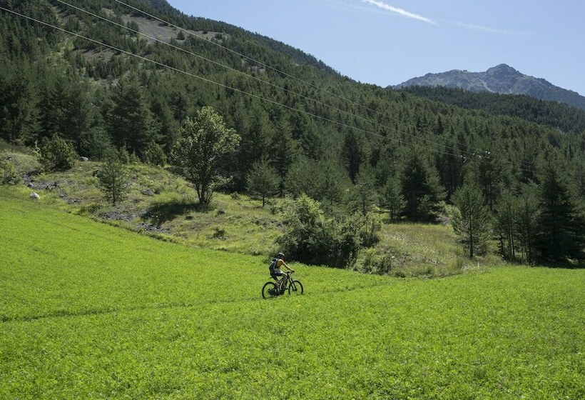 호텔 Huttopia La Clarée
