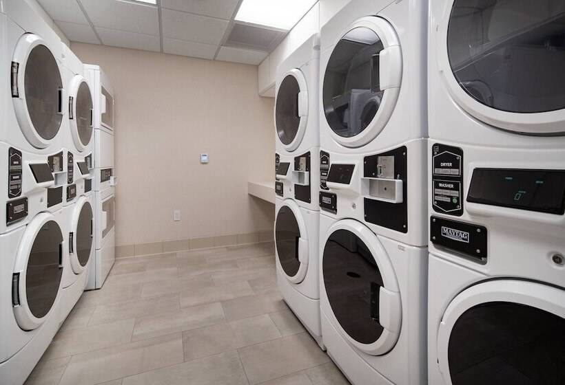 فندق Residence Inn Los Angeles Glendale