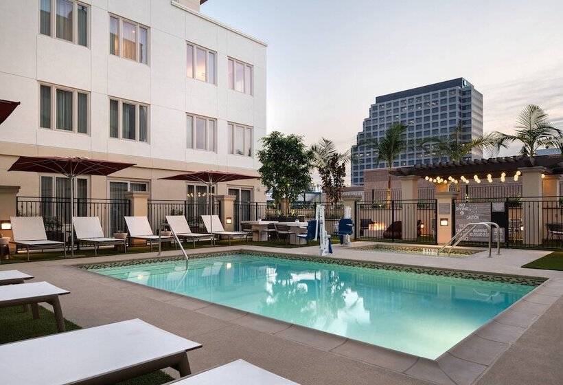 فندق Residence Inn Los Angeles Glendale
