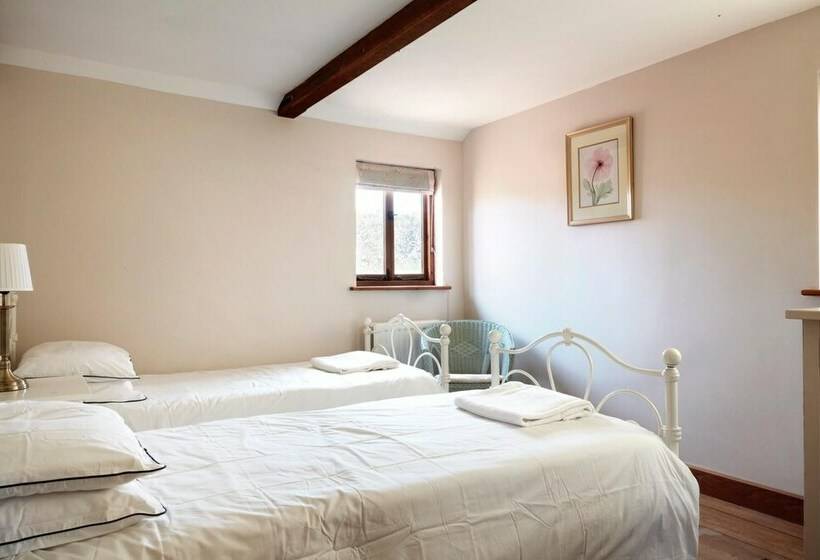 ホテル The Granary