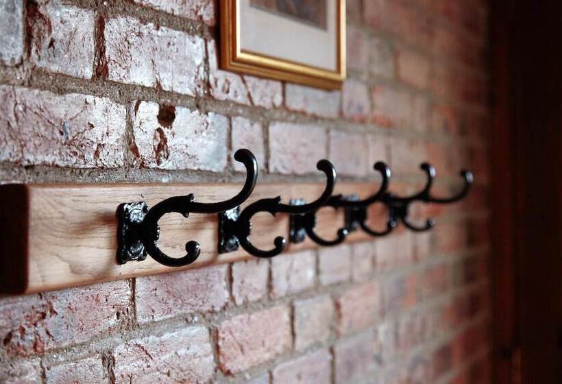 ホテル The Granary