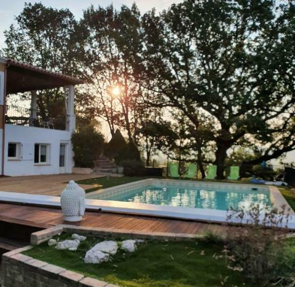 פנסיון Montèze Paradis