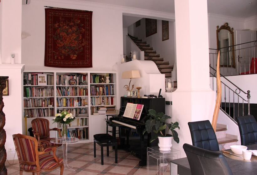 פנסיון Montèze Paradis