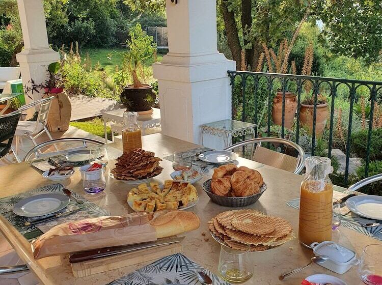 פנסיון Montèze Paradis