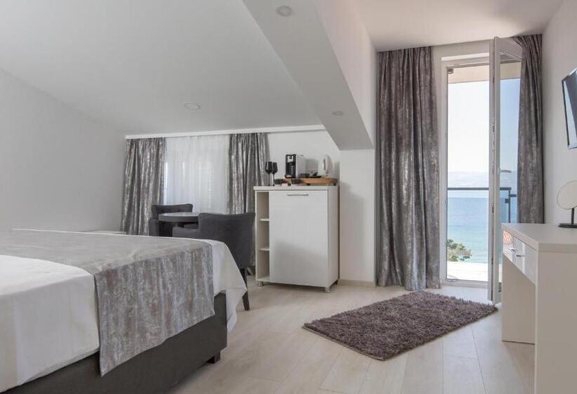 膳宿费 Villa Mandalinic