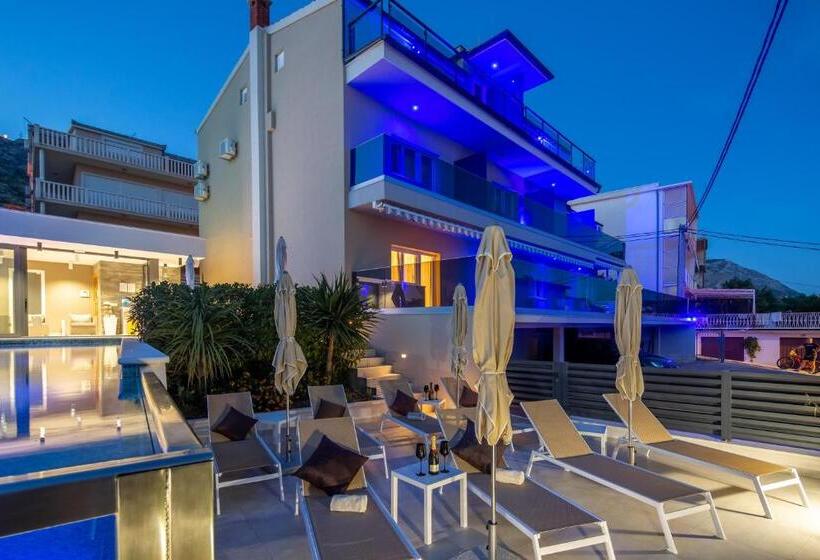 膳宿费 Villa Mandalinic