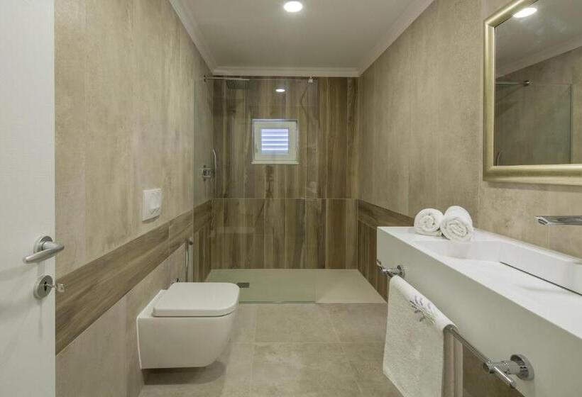 膳宿费 Villa Mandalinic