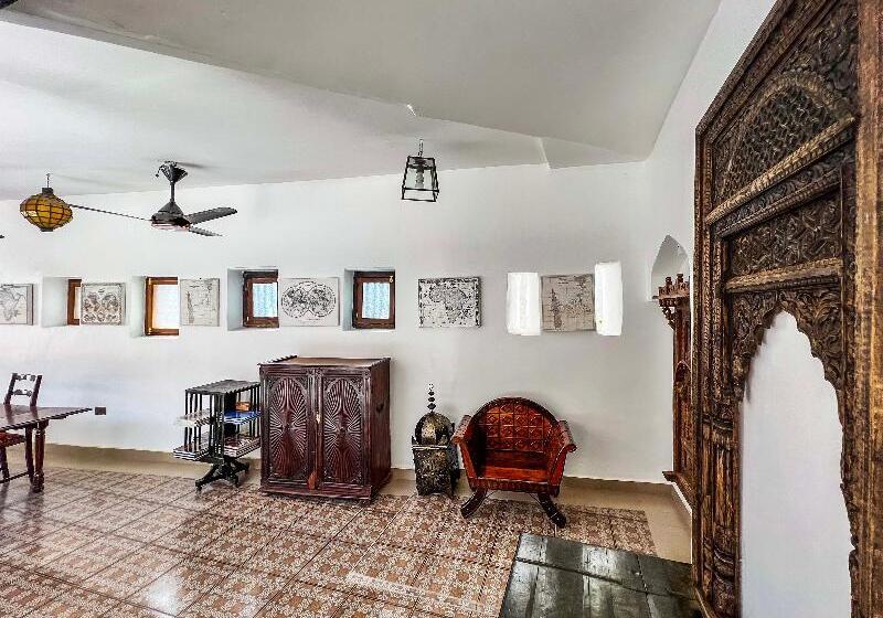 膳宿费 Zanzi House