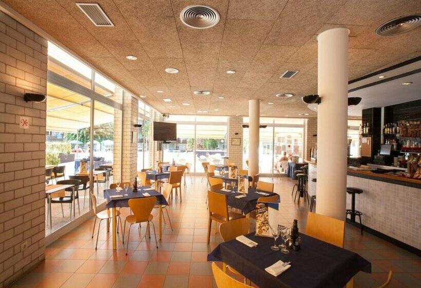 Aparthotel Comtat Sant Jordi