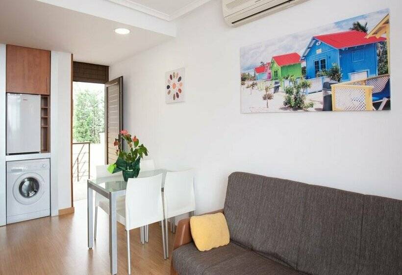 Aparthotel Comtat Sant Jordi