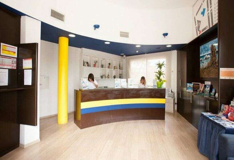 Aparthotel Comtat Sant Jordi