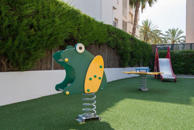 Atenea Park Suites & Apartments