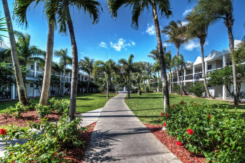 The Beachcomber St. Pete Beach Resort &