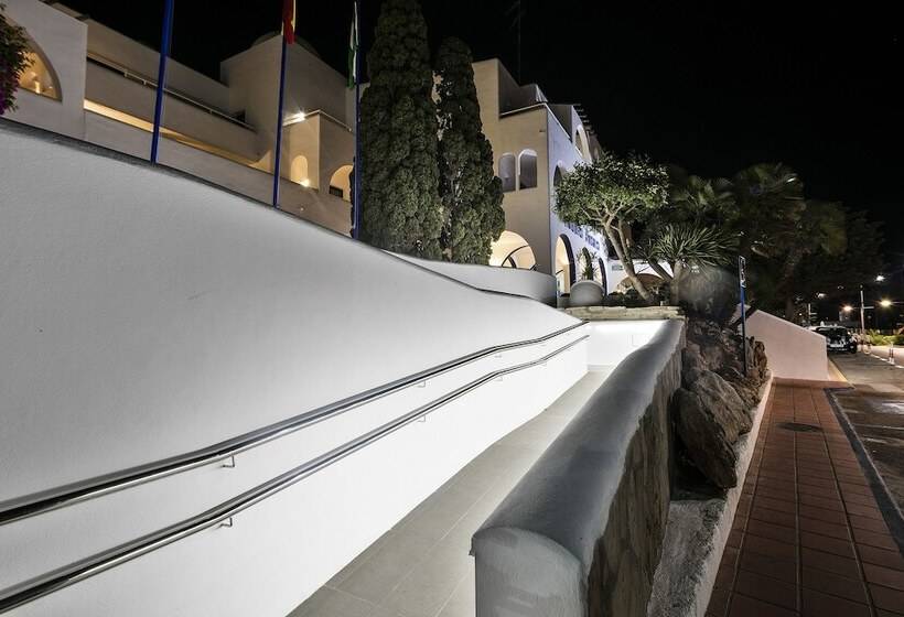 Apartamentos Turísticos Best Pueblo Indalo