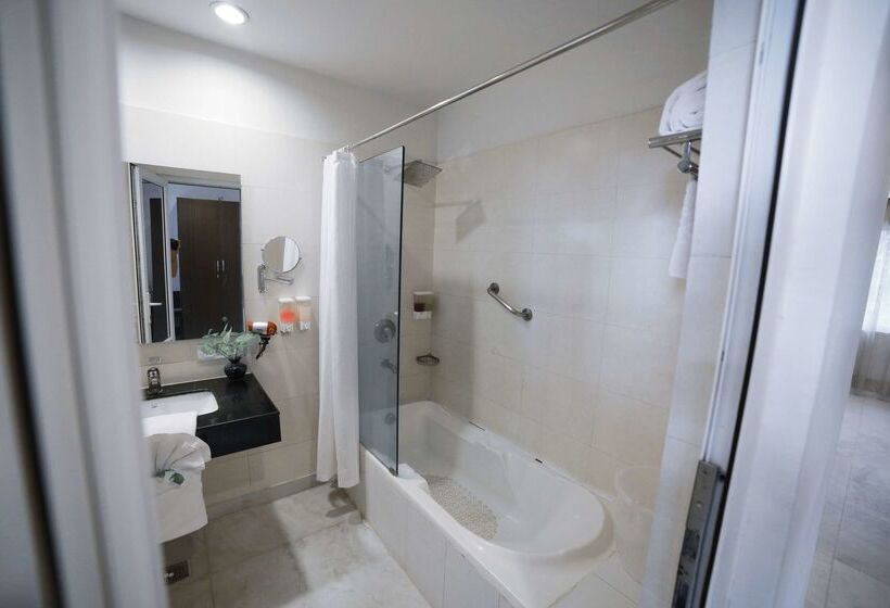 Best Western Resort Country Club