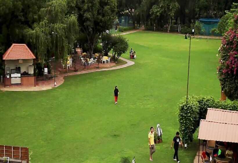 Best Western Resort Country Club