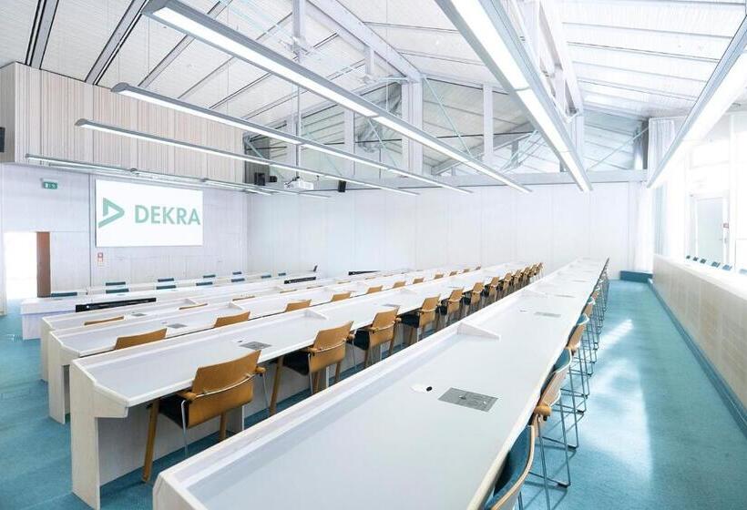 Dekra Congresshotel Wart