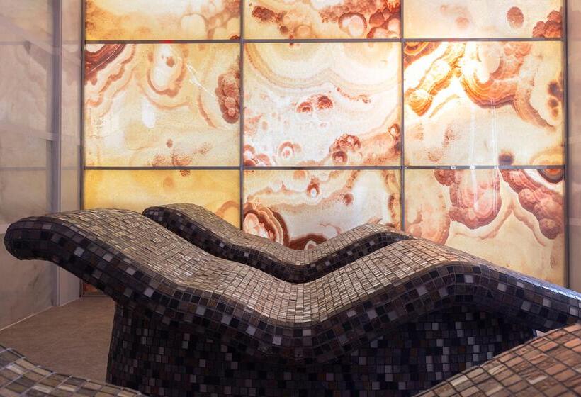 Hipotels Barrosa Palace & Spa