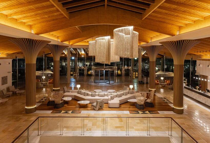 Hipotels Barrosa Palace & Spa