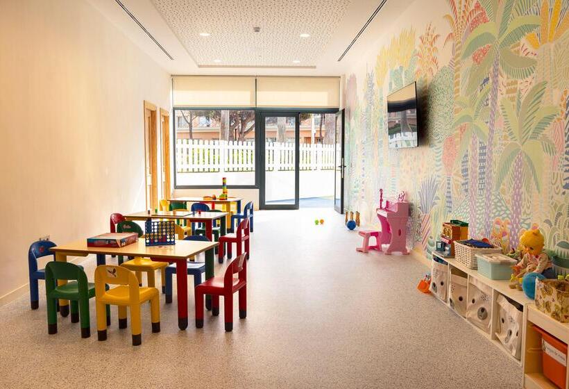 Hipotels Barrosa Palace & Spa