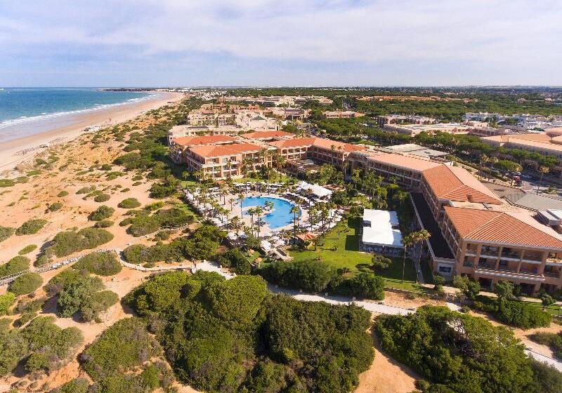 Hipotels Barrosa Palace & Spa
