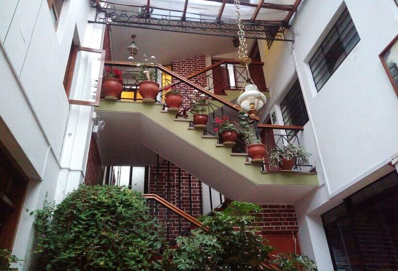 簡易ホテル Casablanca