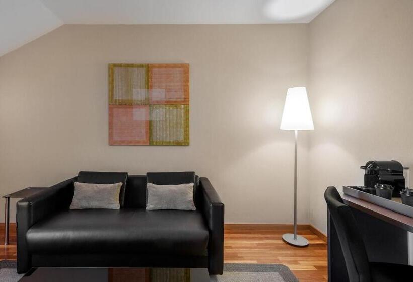 Ac Hotel Palencia By Marriott