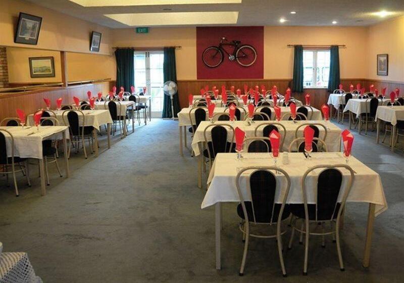 فندق Airport Gateway