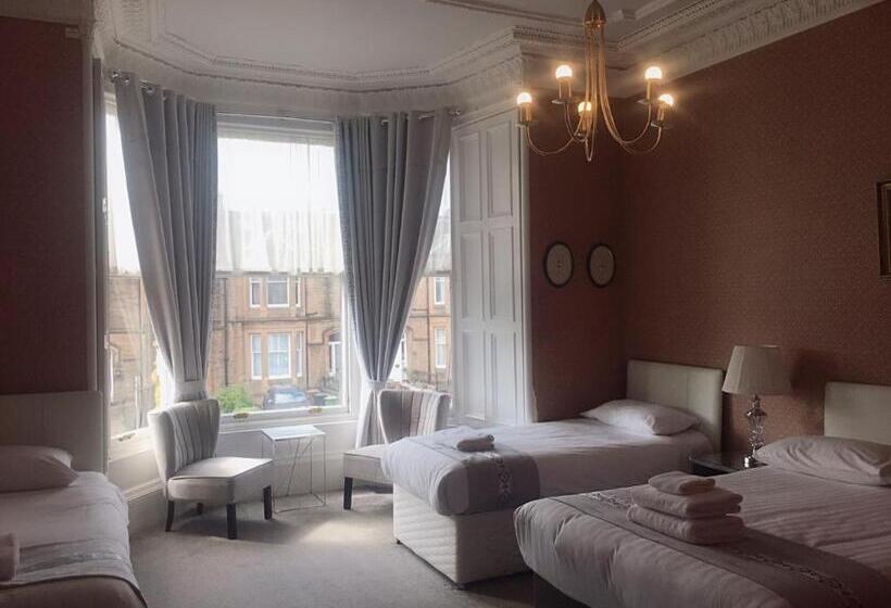 בית מלון כפרי Alexander Guest House