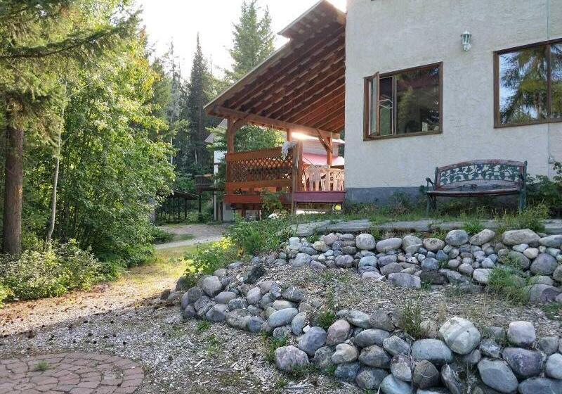 Отель Alpine Meadows Lodge