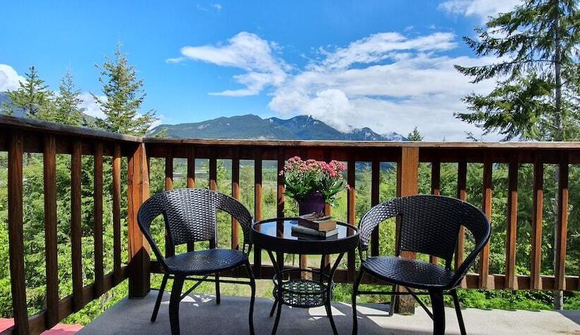 Отель Alpine Meadows Lodge