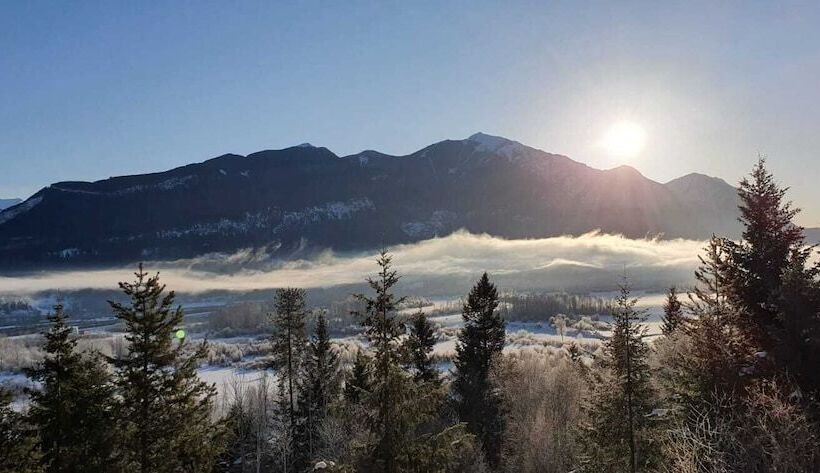 Отель Alpine Meadows Lodge