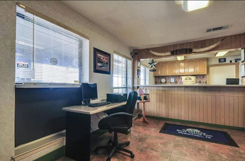 Отель Americas Best Value Inn Midlothian