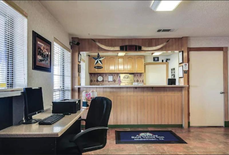 בית מלון כפרי Americas Best Value Inn Midlothian