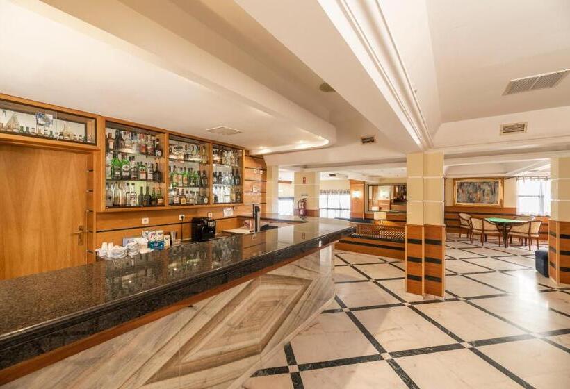 فندق Baía Beach