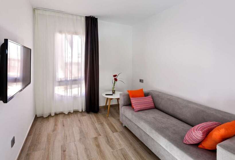 בית מלון כפרי Barcelo Corralejo Sands