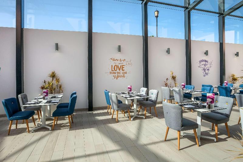 בית מלון כפרי Barcelo Corralejo Sands