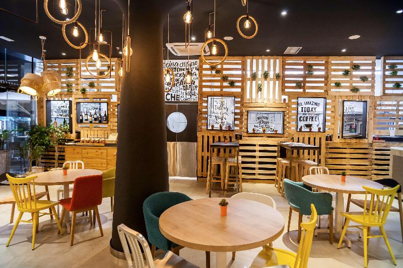 בית מלון כפרי Barcelo Corralejo Sands