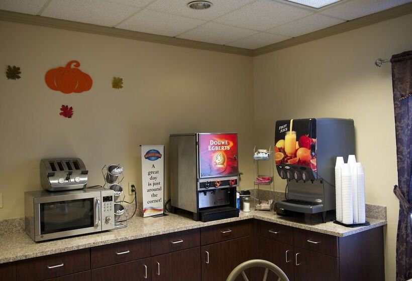 Отель Baymont By Wyndham Mason