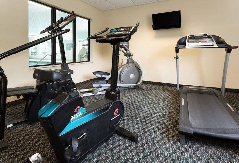 Отель Baymont By Wyndham Mason