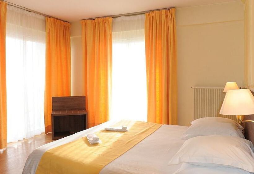 فندق Beau Rivage