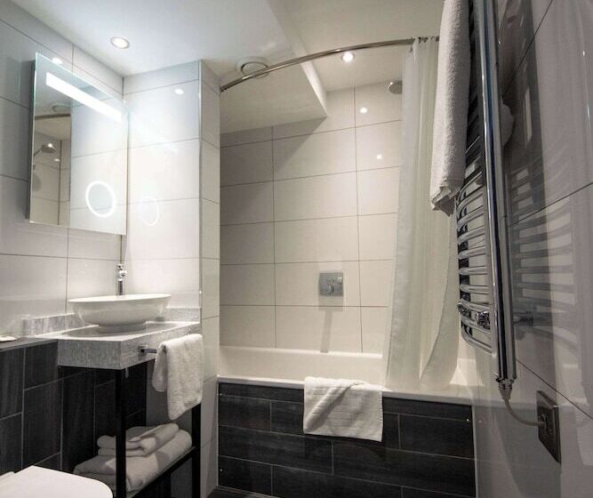 Отель Best Western Abbots Barton